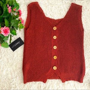 NWT Rust knit buttoned top🍂🤍